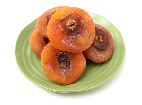 تصویر 4 از خرمالو خشک افزودنی طبیعی مناسب کیک ها و دسر های خانگی خوشمزه